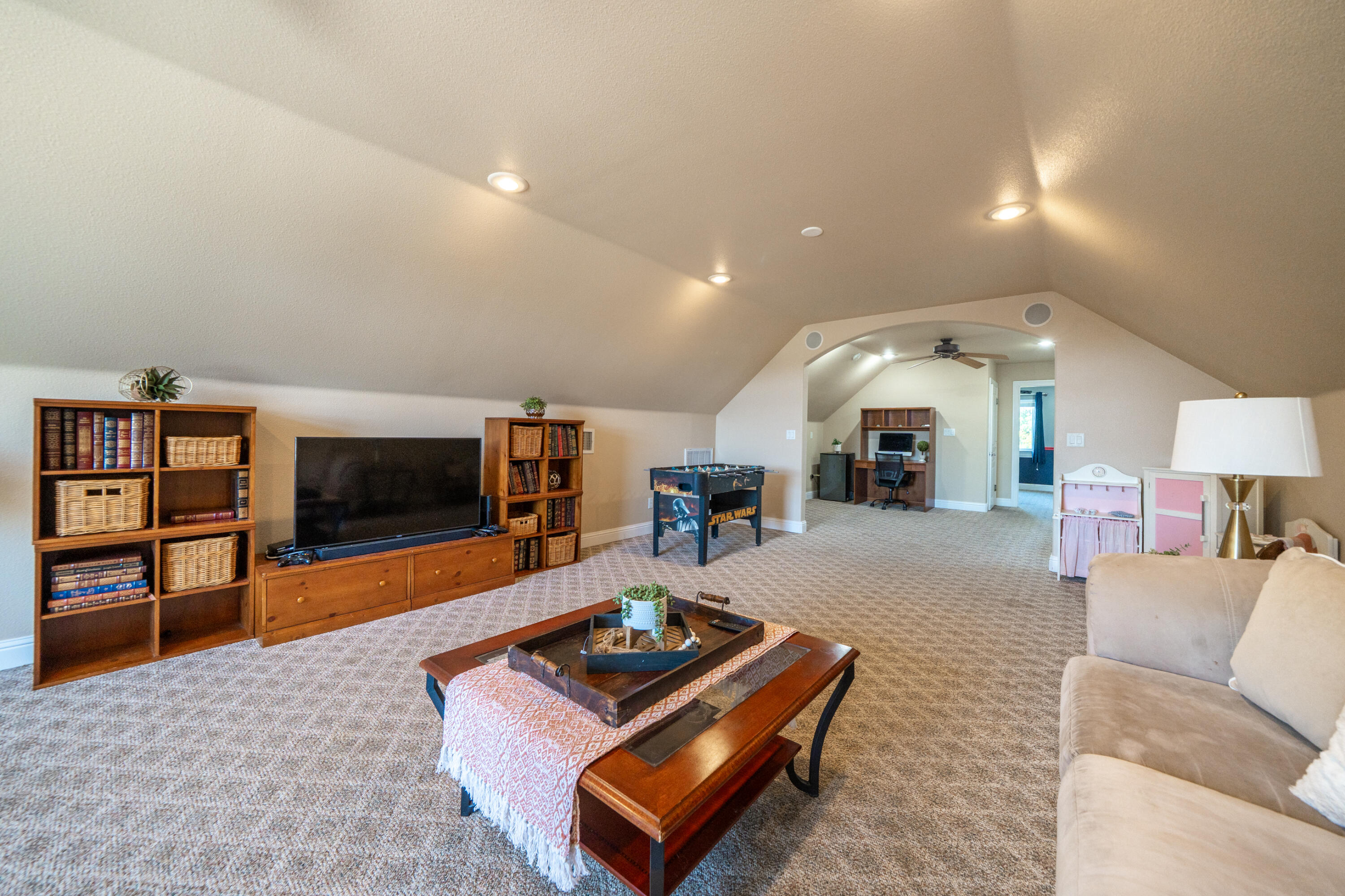 2234 Everest Drive Redding, CA 96001 - Photo 35 of 55 Bonus Room