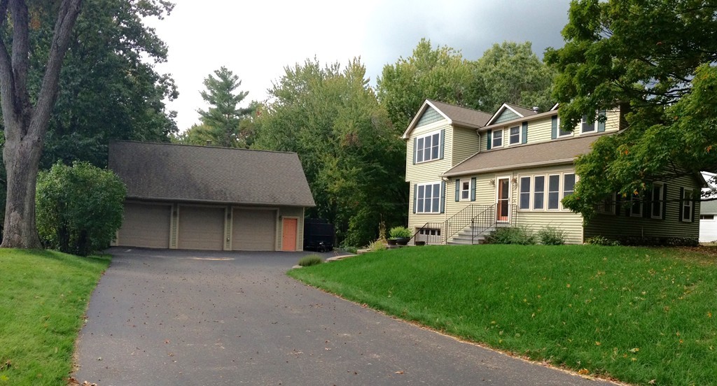 13 Donnelly Road Spencer, MA 01562 - Photo 1 of 26 Gallery Image 1
