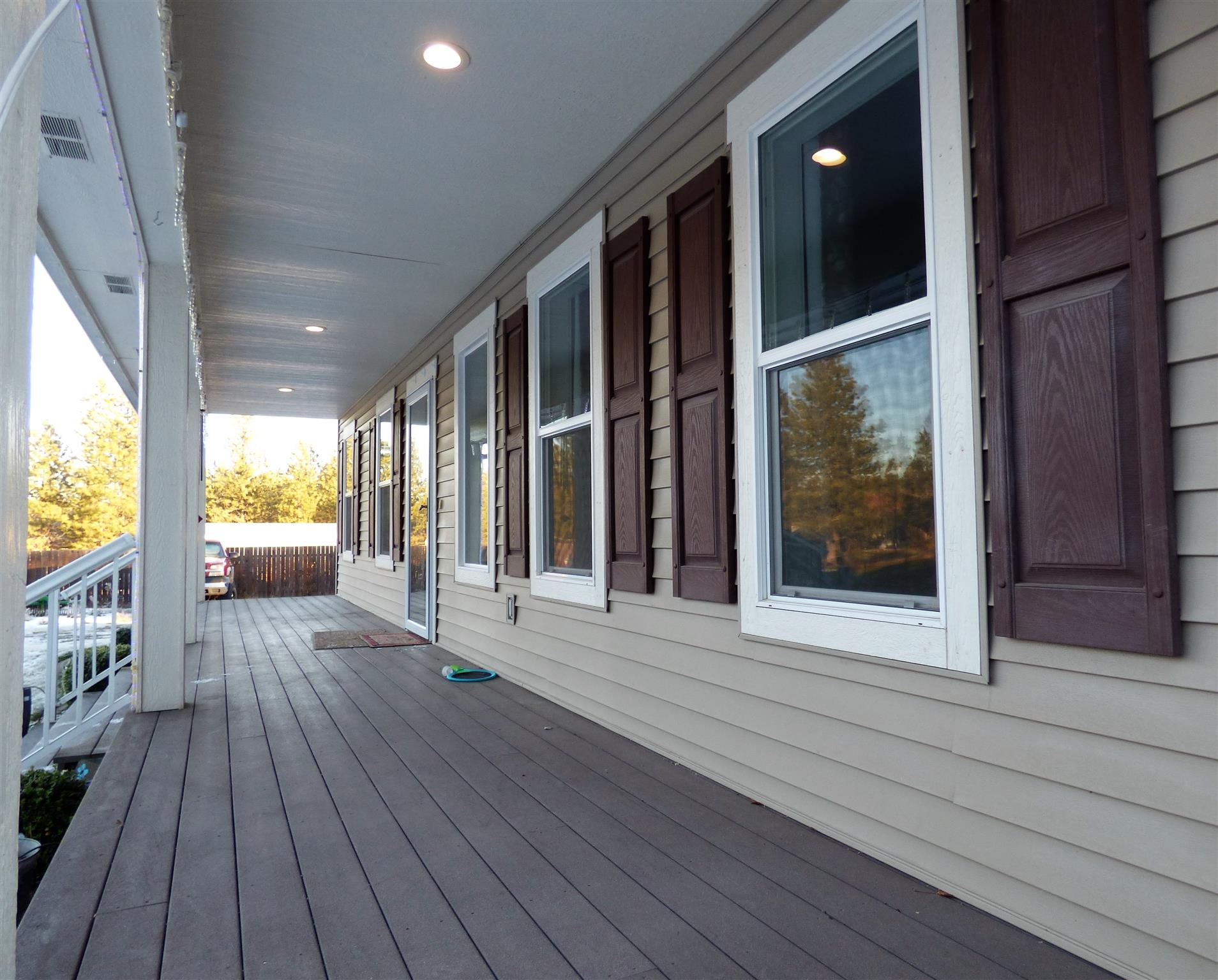 8707 West White Road Cheney, WA 99004 - Photo 2 of 48