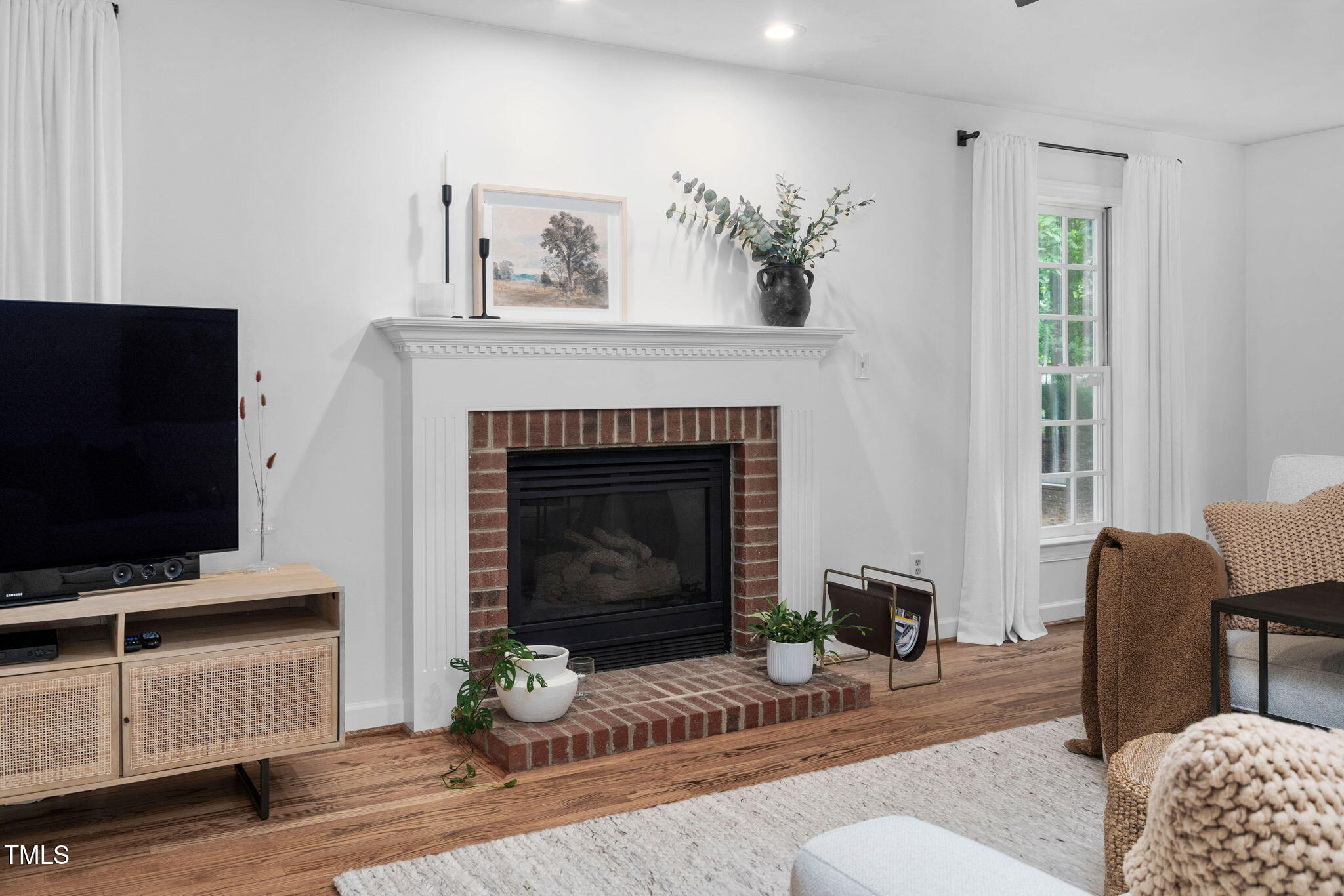 6408 Craig Road Durham, NC 27712 - Photo 23 of 65 Gas Fireplace