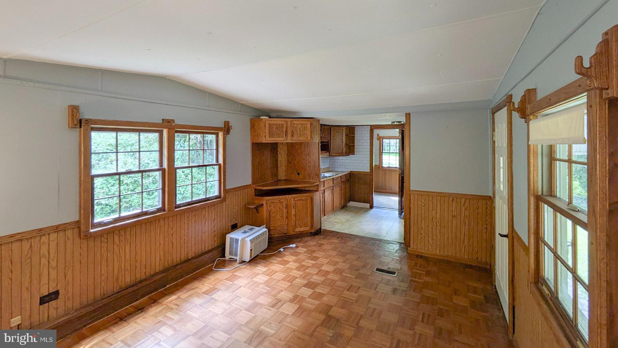 3806 Locust Grove Road Columbia, PA 17512 - Photo 6 of 27