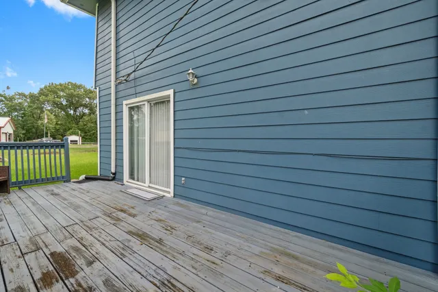 $185,000 | 215 Sandy Ridge Drive, Livingston, TX 77351