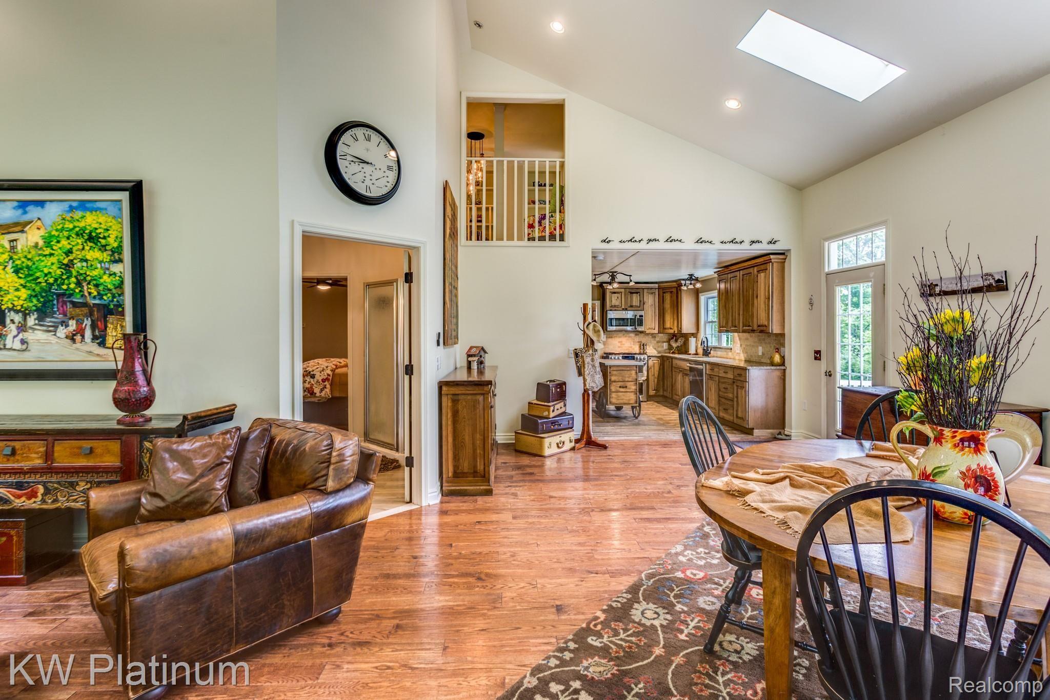 3347 Ruddock Road Avoca, MI 48006 - Photo 9 of 42 open living room.JPG