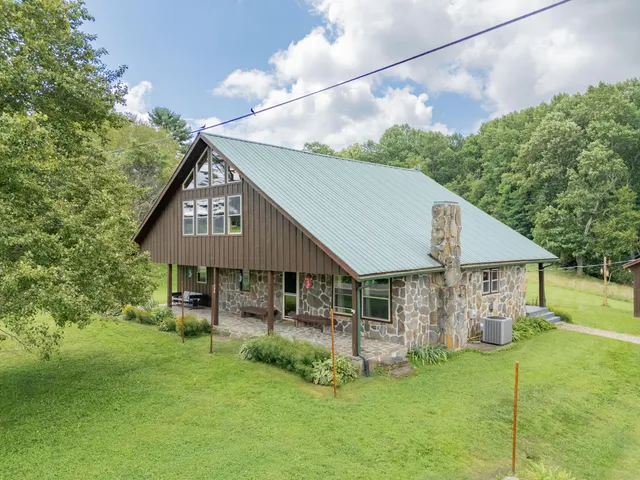 $535,000 | 130 Volunteer Road, Fancy Gap, VA 24328
