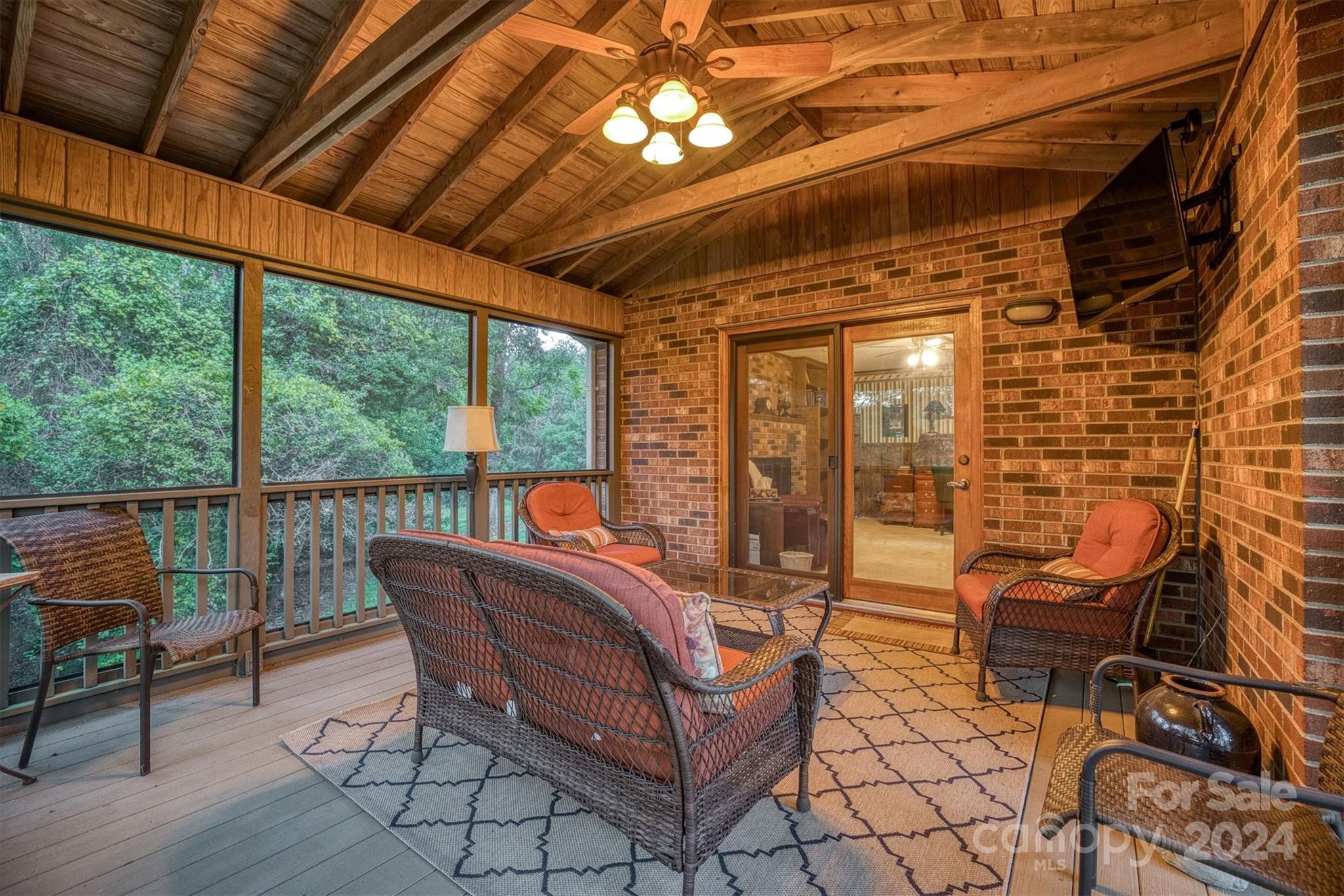 353 Horseshoe Bend Road Hudson, NC 28638 - Photo 15 of 36 Gallery Image 15