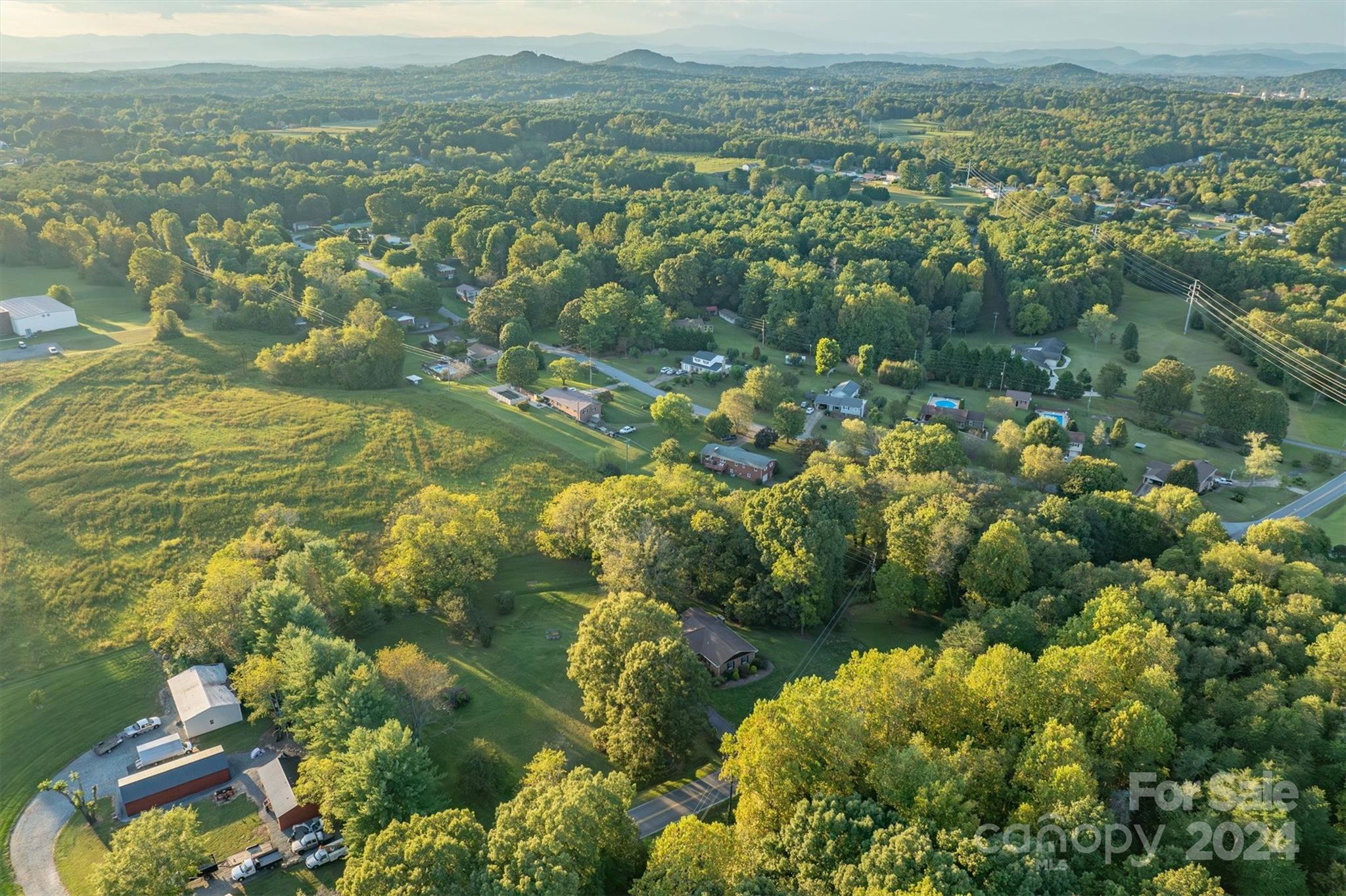 353 Horseshoe Bend Road Hudson, NC 28638 - Photo 34 of 36 Gallery Image 34