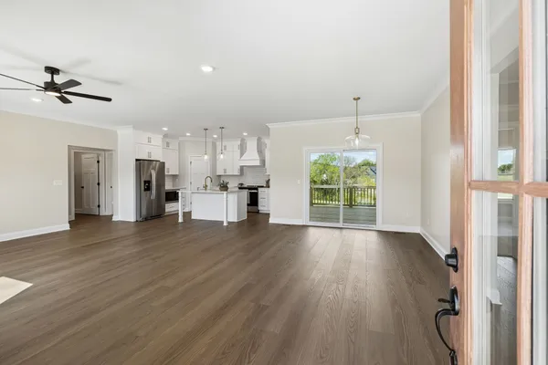 $429,900 | 110 Catherine Street, Brush Creek, TN 38547