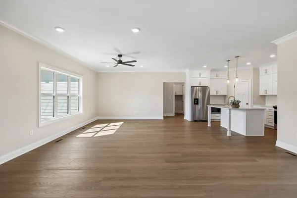 $429,900 | 110 Catherine Street, Brush Creek, TN 38547