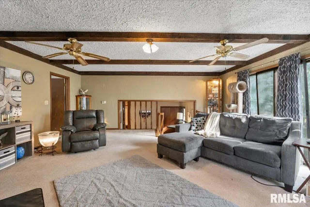 $174,900 | 3604 32nd Avenue, Moline, IL 61265