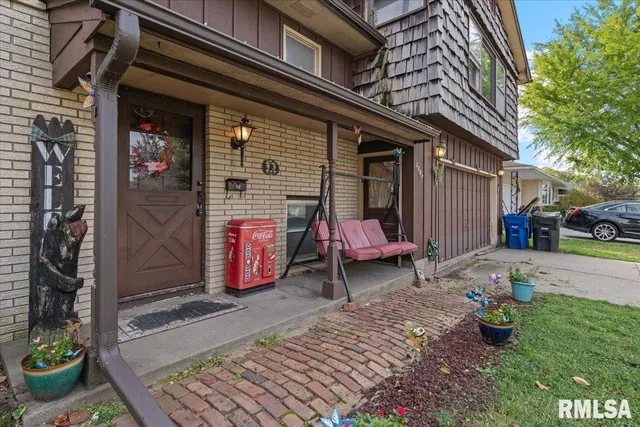 $174,900 | 3604 32nd Avenue, Moline, IL 61265