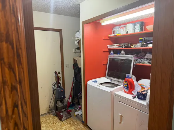 $139,000 | 319 Peifer Drive, Litchfield, MN 55355