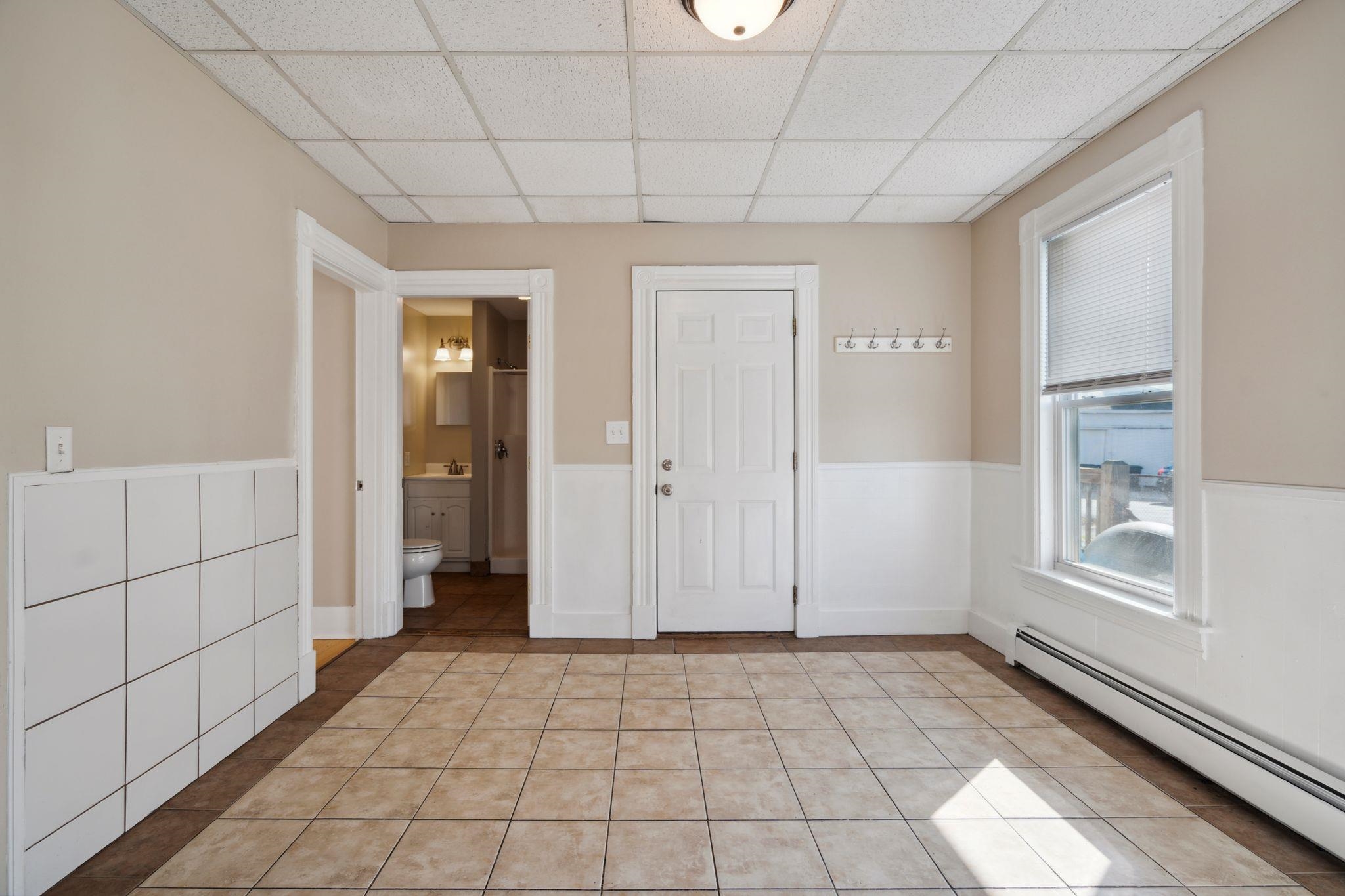 475 Rimmon Street, Unit 1 Manchester, NH 03102 - Photo 11 of 23
