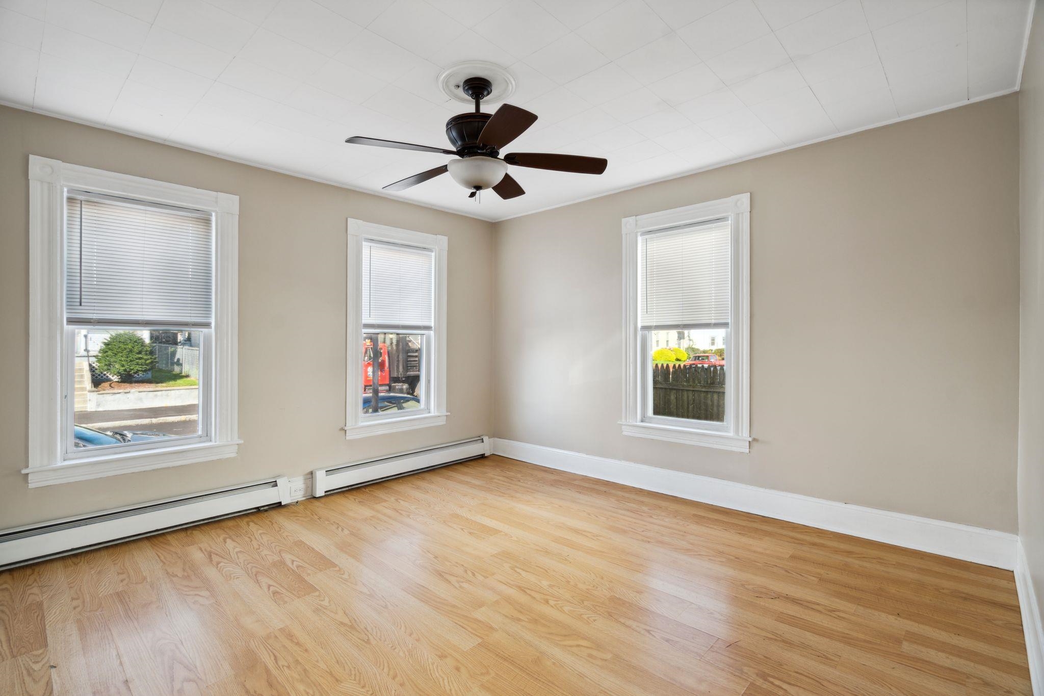 475 Rimmon Street, Unit 1 Manchester, NH 03102 - Photo 4 of 23