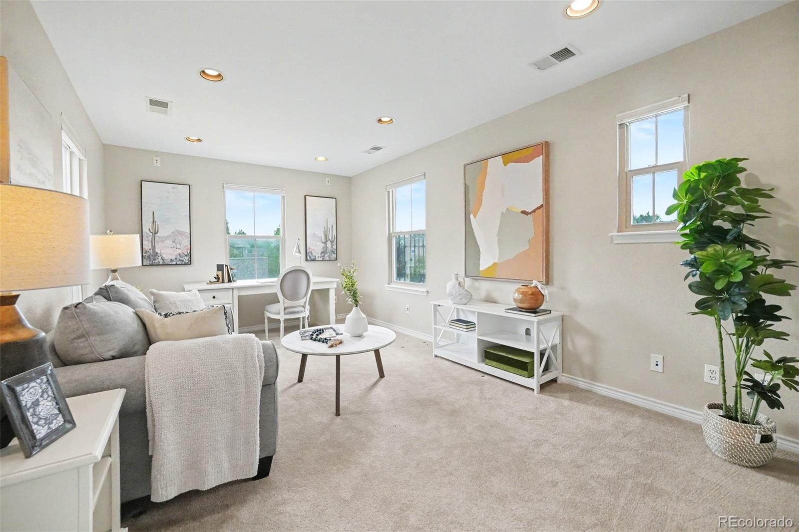 2783 Southshire Road Highlands Ranch, CO 80126 - Photo 26 of 50 Gallery Image 26