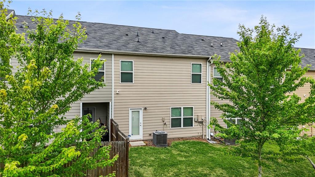 6907 Rogers Point Lithonia, GA 30058 - Photo 34 of 43