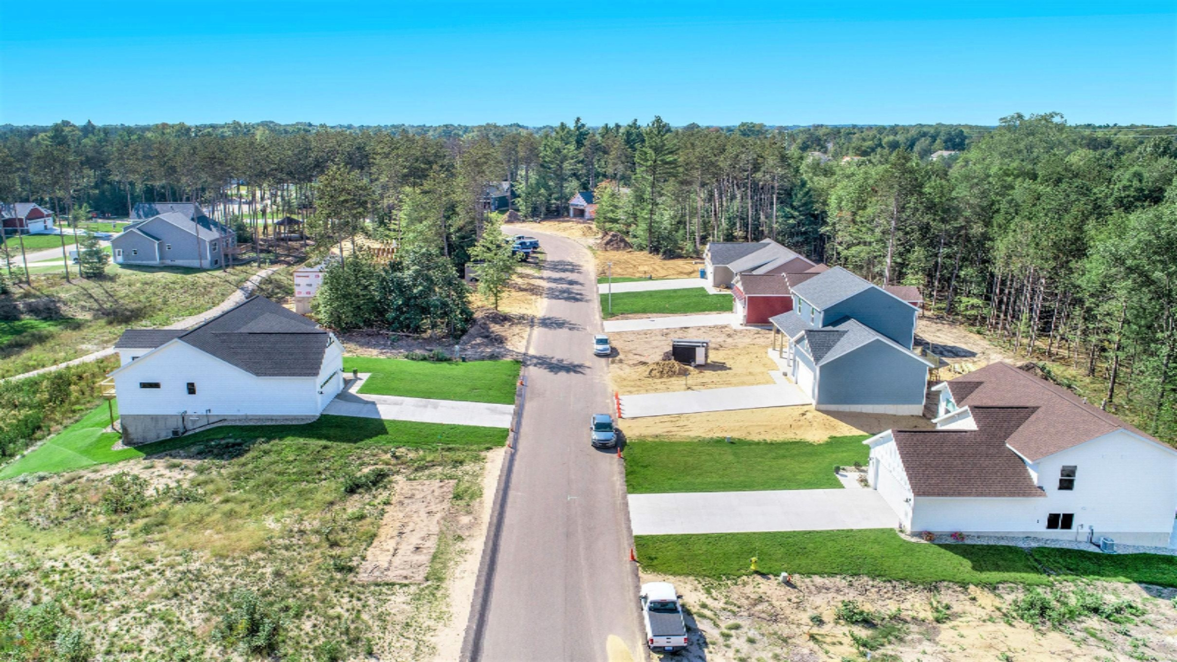 2581 Eagle Ridge Muskegon, MI 49444 - Photo 36 of 42 Facing West