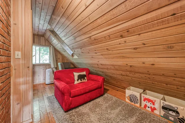 a outdoor view with sitting space