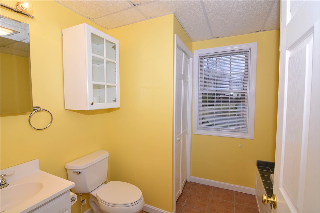 53 Guild Avenue Warwick, RI 02889 - Photo 19 of 21 Gallery Image 19