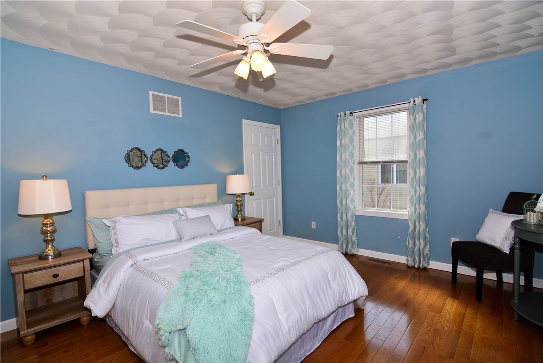 53 Guild Avenue Warwick, RI 02889 - Photo 10 of 21 Gallery Image 10