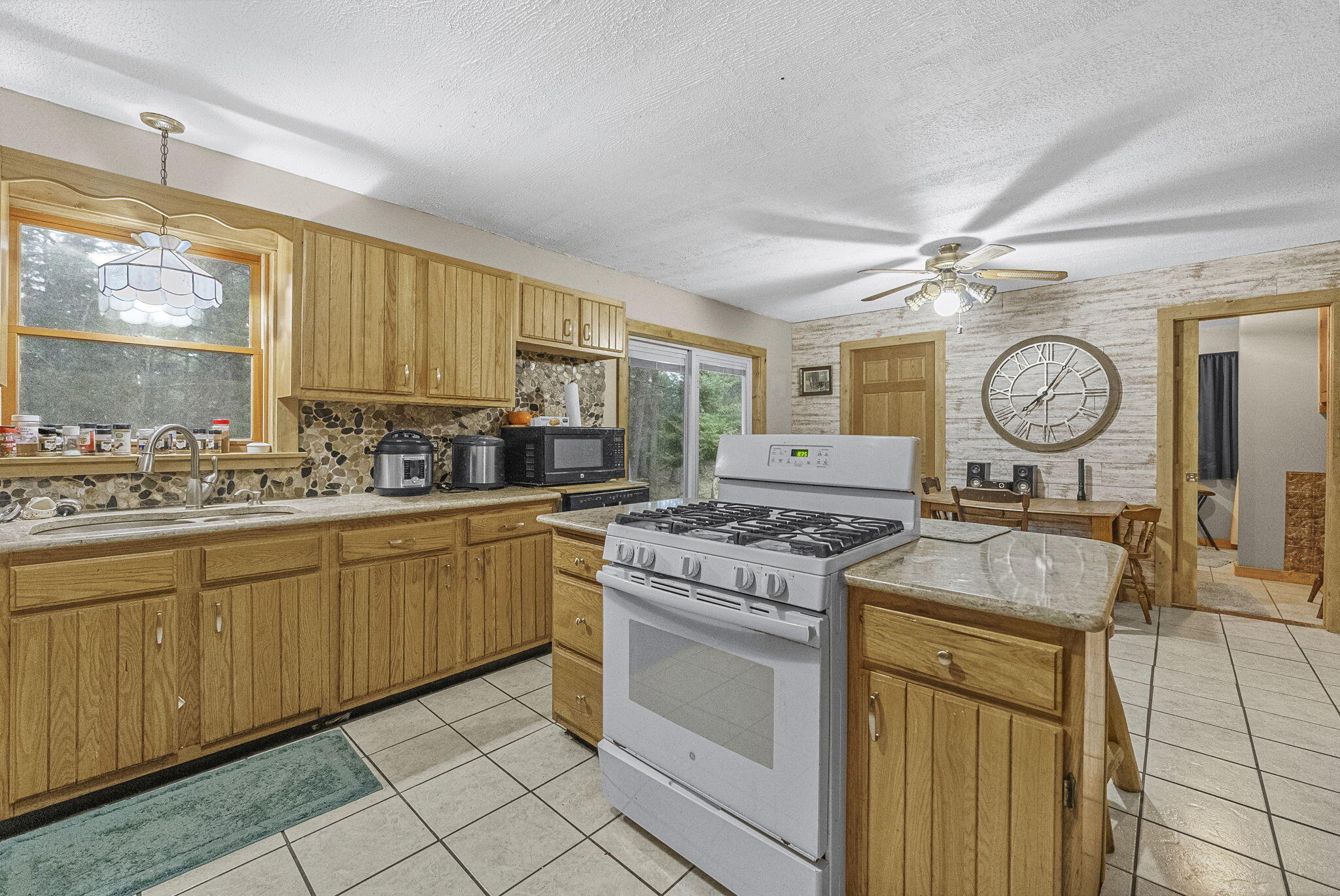 9890 Angel Road Southeast Fife Lake, MI 49633 - Photo 12 of 55 31-web-or-mls-DSC09624