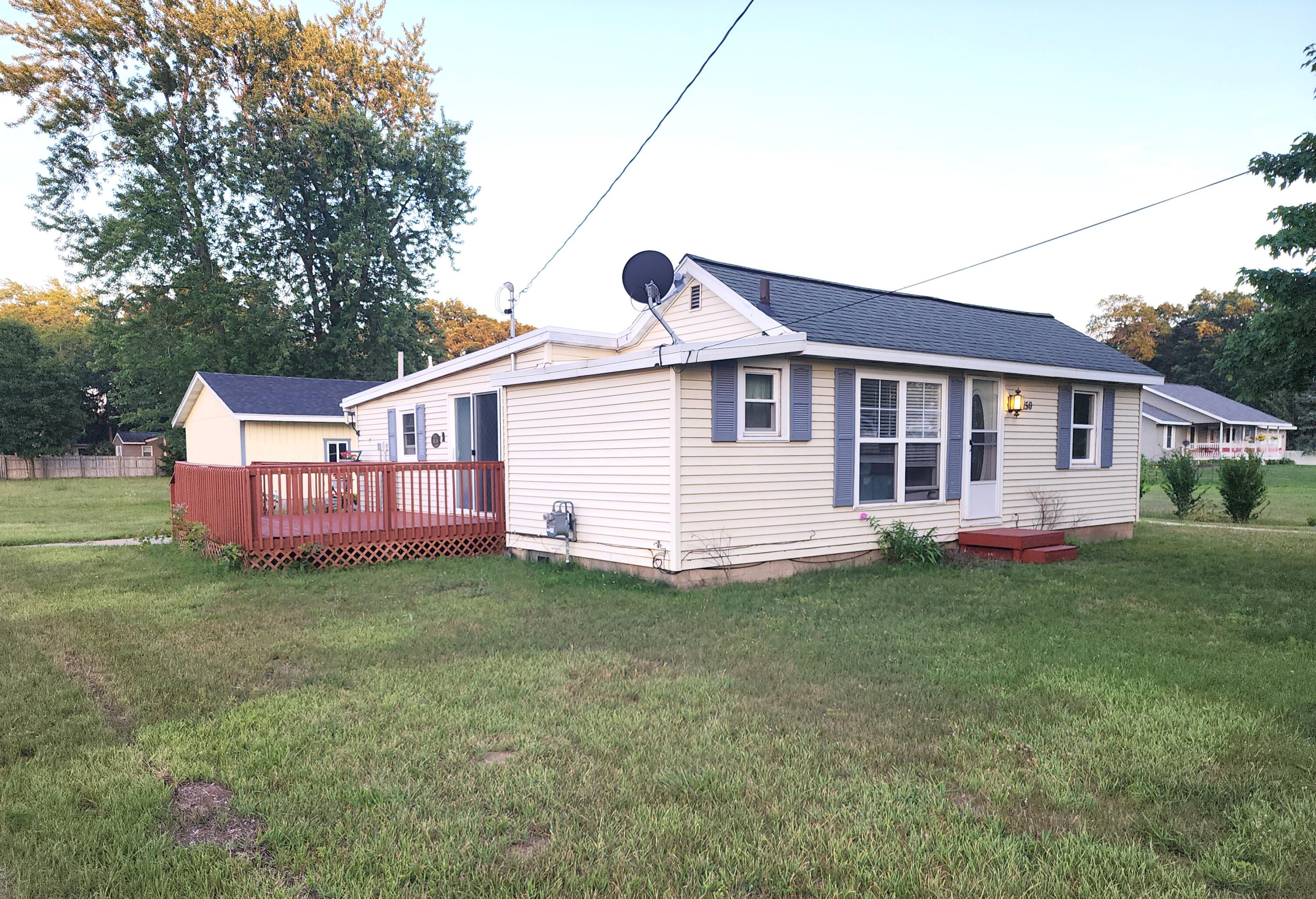 1150 Quarterline Road Muskegon, MI 49442 - Photo 1 of 20 North Side