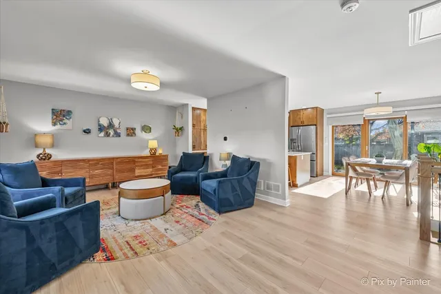 $389,108 | 504 Flint Trail, Carol Stream, IL 60188