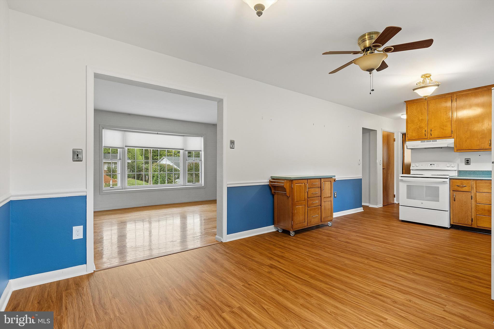 12902 Kilgore Road Silver Spring, MD 20904 - Photo 10 of 30 Kitchen/Dining Room