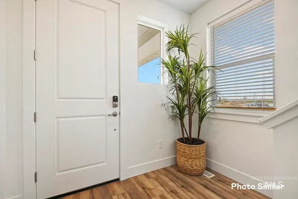 $442,900 | 1809 North Big Star Avenue, Eagle, ID 83616