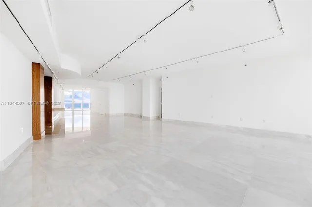 a view of a livingroom with an empty space