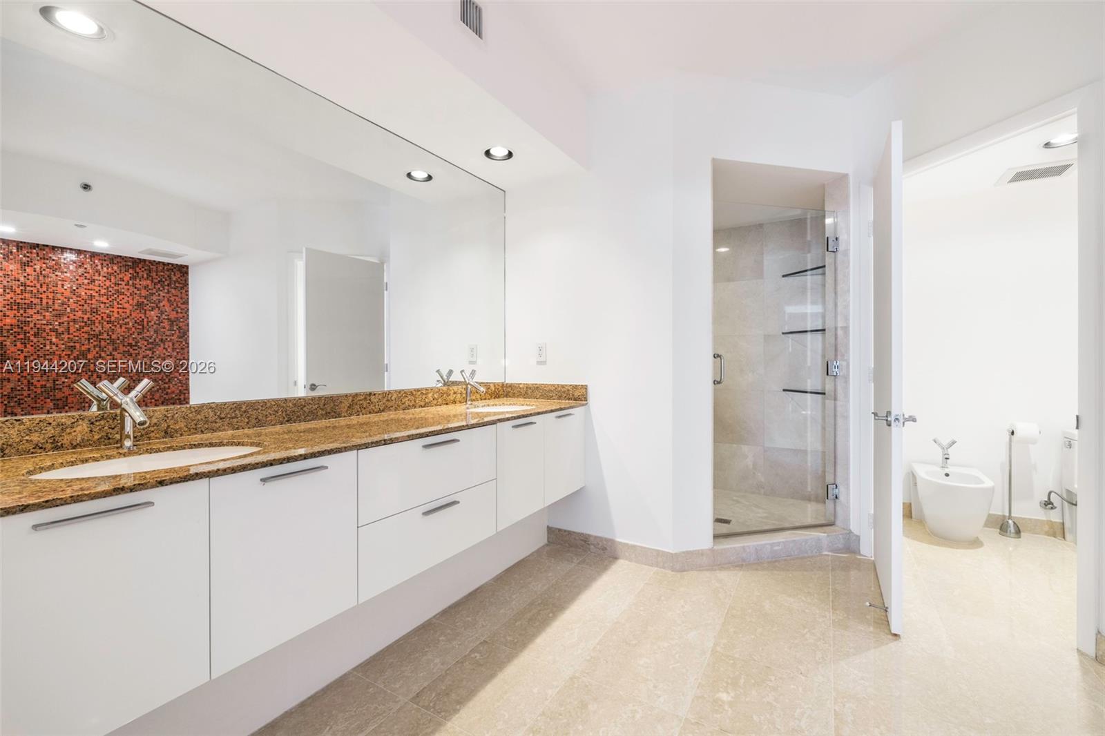 400 Alton Road, Unit 3403 Miami Beach, FL 33139 - Photo 22 of 49