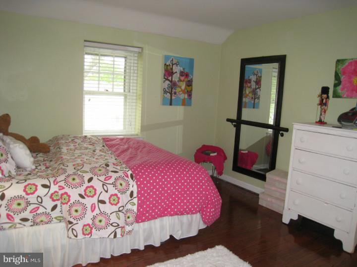2241 East County Line Road Ardmore, PA 19003 - Photo 11 of 19