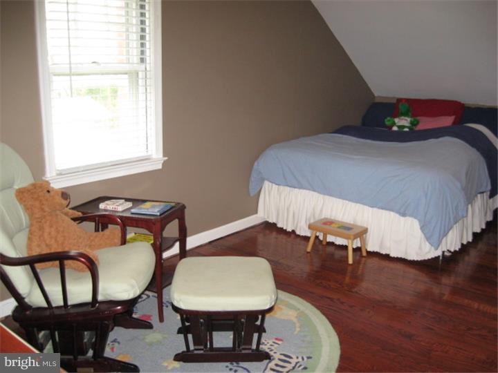 2241 East County Line Road Ardmore, PA 19003 - Photo 10 of 19
