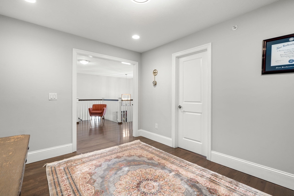 100 Brookview Road, Unit 100 Franklin, MA 02038 - Photo 24 of 41