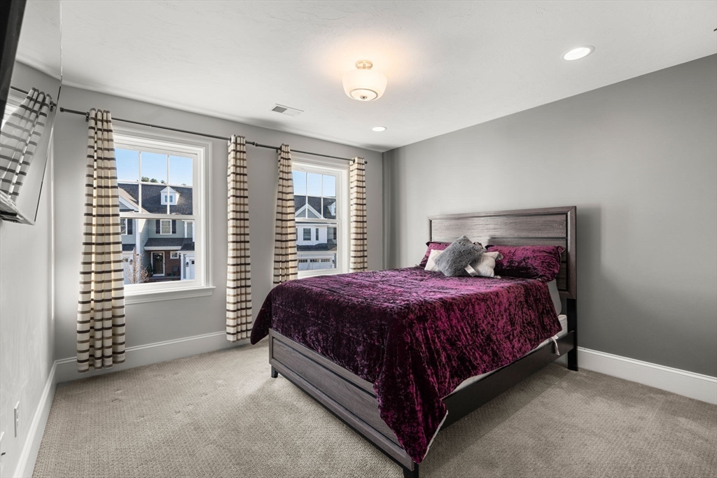 100 Brookview Road, Unit 100 Franklin, MA 02038 - Photo 25 of 41