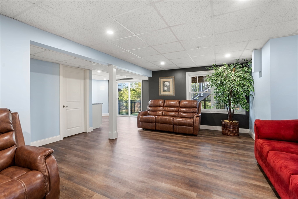 100 Brookview Road, Unit 100 Franklin, MA 02038 - Photo 31 of 41