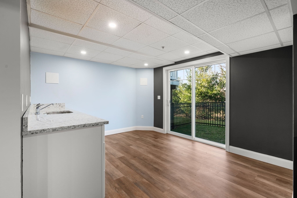100 Brookview Road, Unit 100 Franklin, MA 02038 - Photo 32 of 41