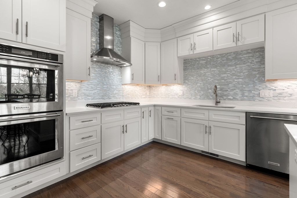 100 Brookview Road, Unit 100 Franklin, MA 02038 - Photo 10 of 41