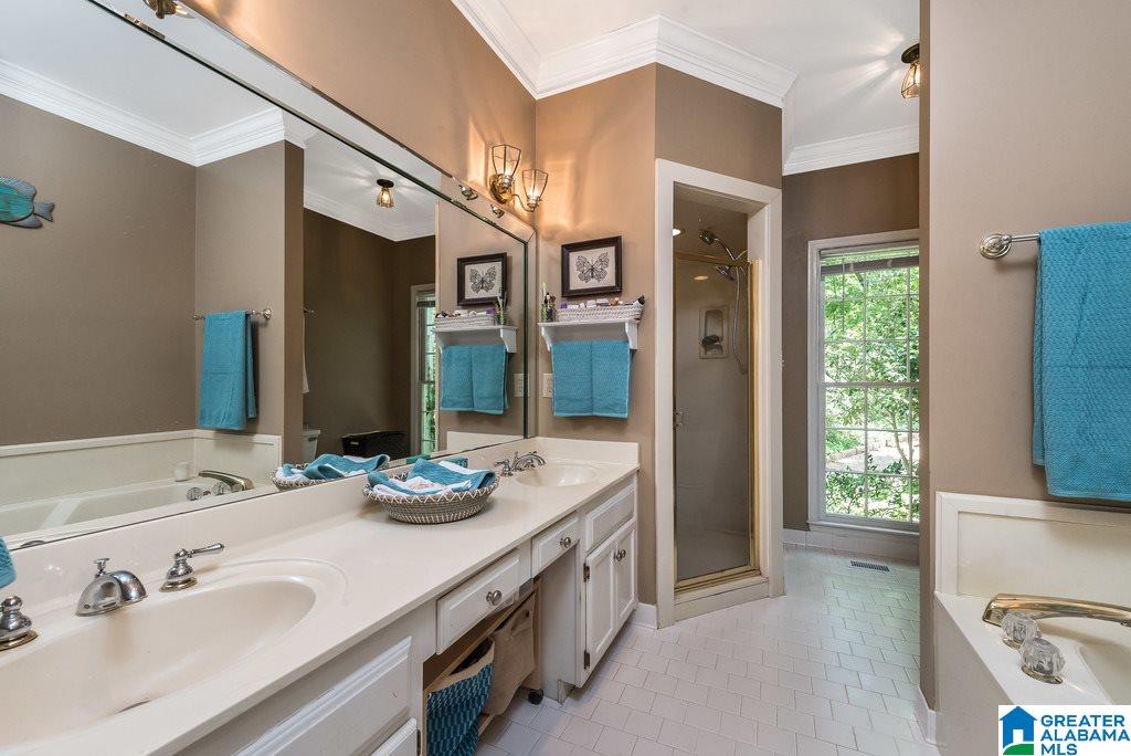 2012 Hawthorne Lane Birmingham, AL 35244 - Photo 23 of 36