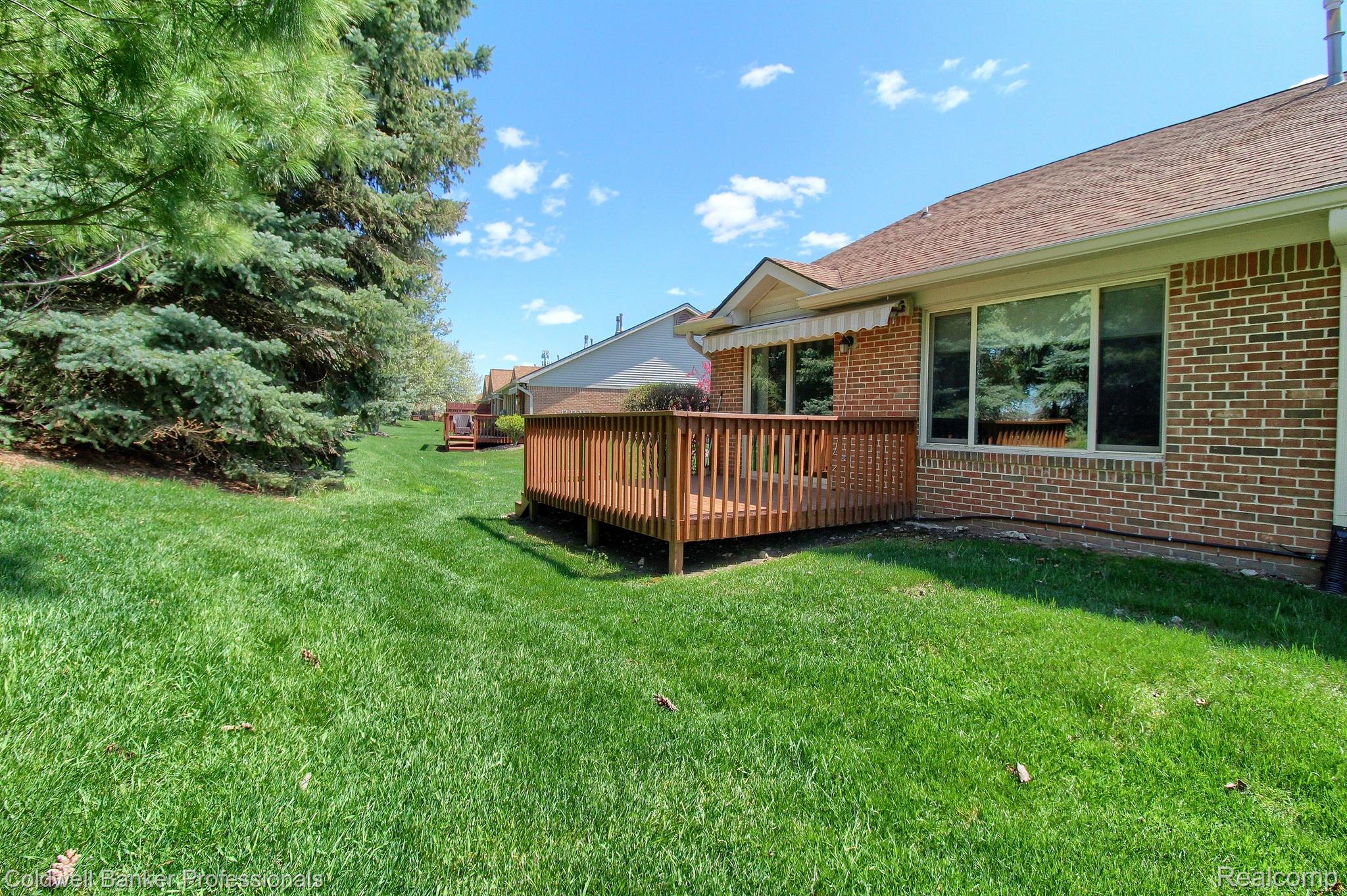 46144 Reedgrass Lane Belleville, MI 48111 - Photo 25 of 29 Gallery Image 25