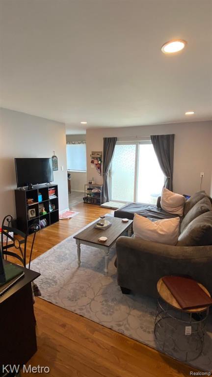 8401 18 18 Mile Road, Unit 192 Sterling Heights, MI 48313 - Photo 6 of 16