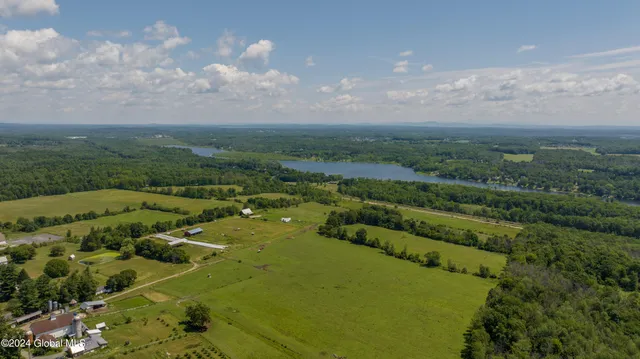 $1,495,000 | 905 Highway 50, Ballston, NY 12019