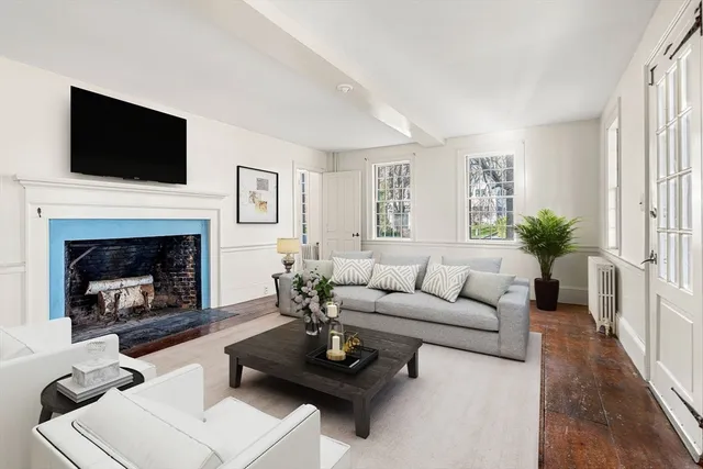 $3,750,000 | 1 Jefferson Street, Newburyport, MA 01950