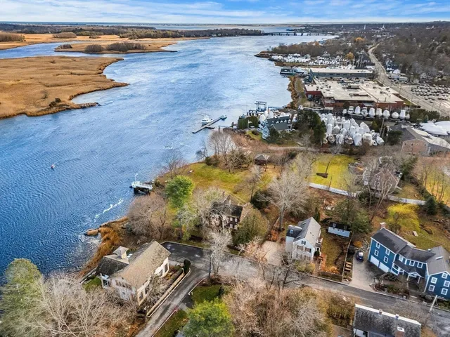 $3,750,000 | 1 Jefferson Street, Newburyport, MA 01950