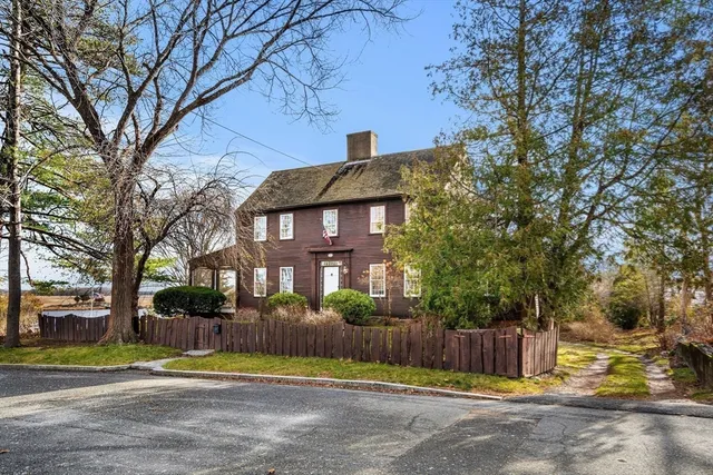 $3,750,000 | 1 Jefferson Street, Newburyport, MA 01950