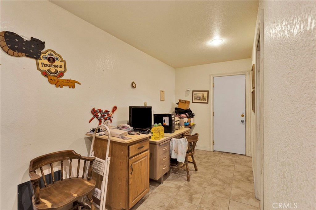 19025 Munsee Road Apple Valley, CA 92307 - Photo 37 of 55 Gallery Image 37