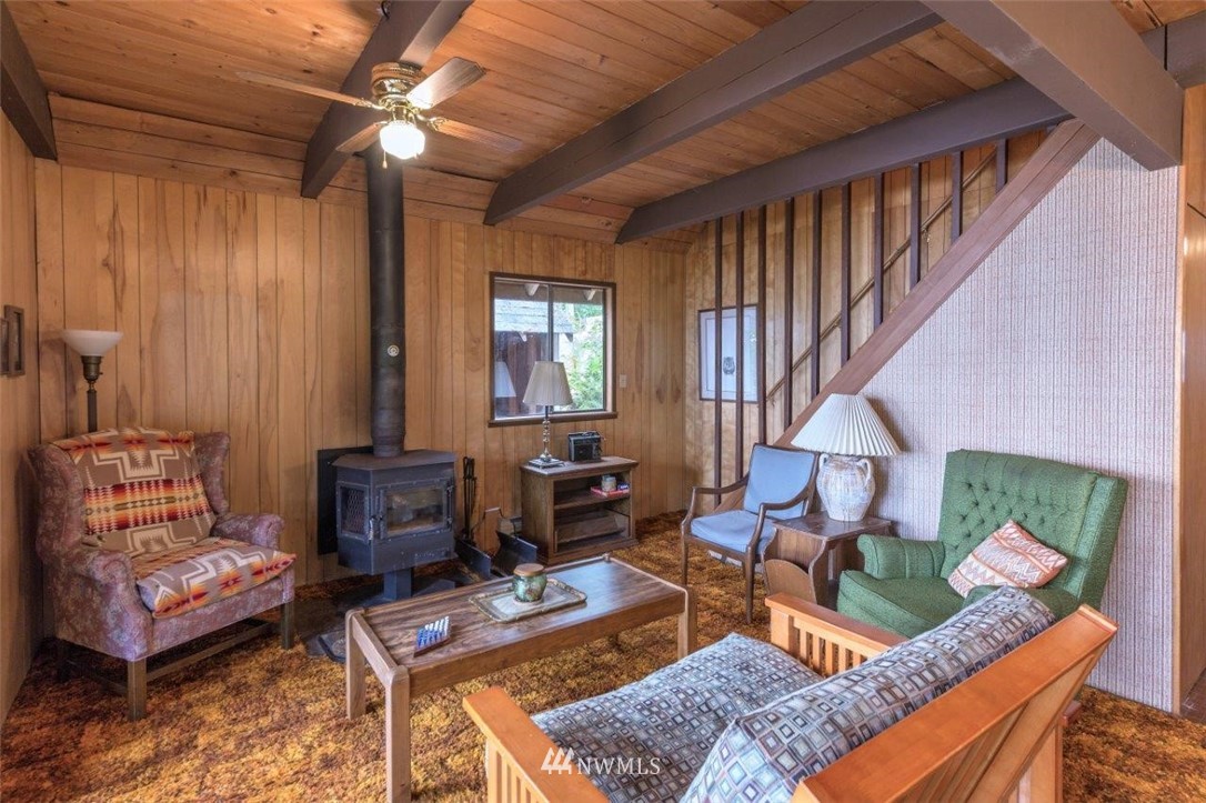 440 Carl Johnson Road Quilcene, WA 98376 - Photo 4 of 14