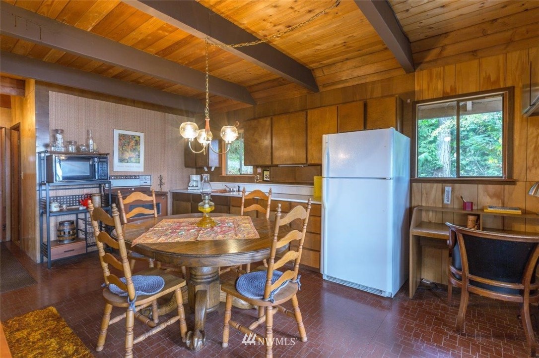 440 Carl Johnson Road Quilcene, WA 98376 - Photo 5 of 14