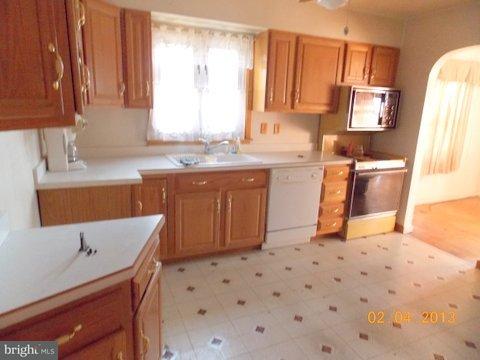 13 Runyon Road Hummelstown, PA 17036 - Photo 6 of 14 Gallery Image 6