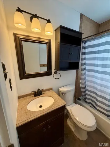 $1,950 | 317 Thomas Avenue, St. Charles, MO 63301