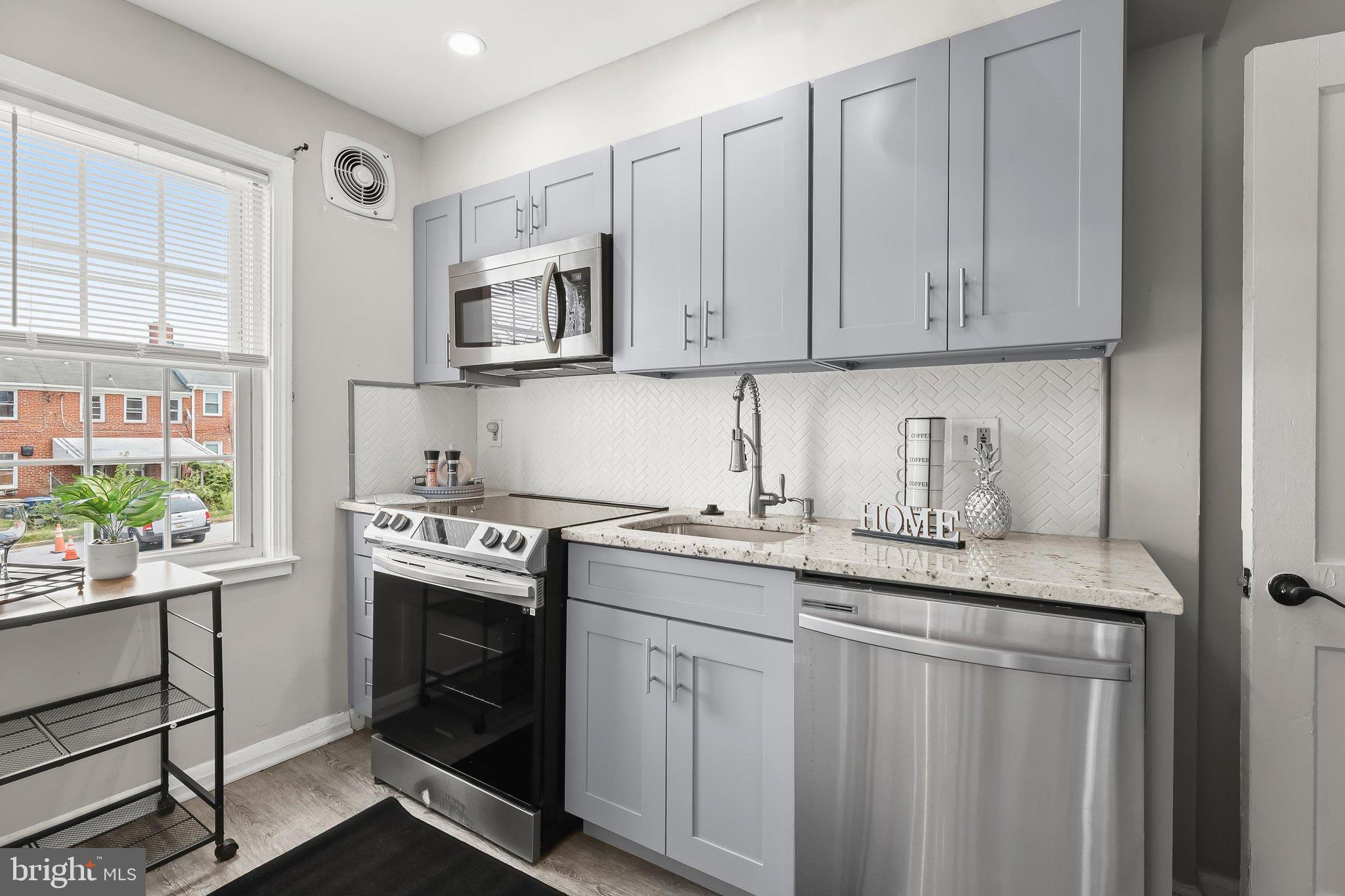 1032 Tunbridge Road Baltimore, MD 21212 - Photo 14 of 34 Kitchen